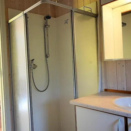 Apartment Lille Bo Kranichring 114 *